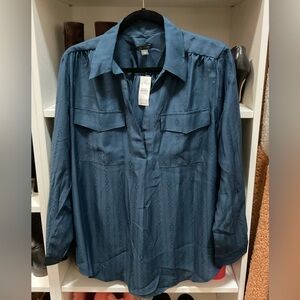 Ann Taylor Dark Turquoise Chain-print blouse size L